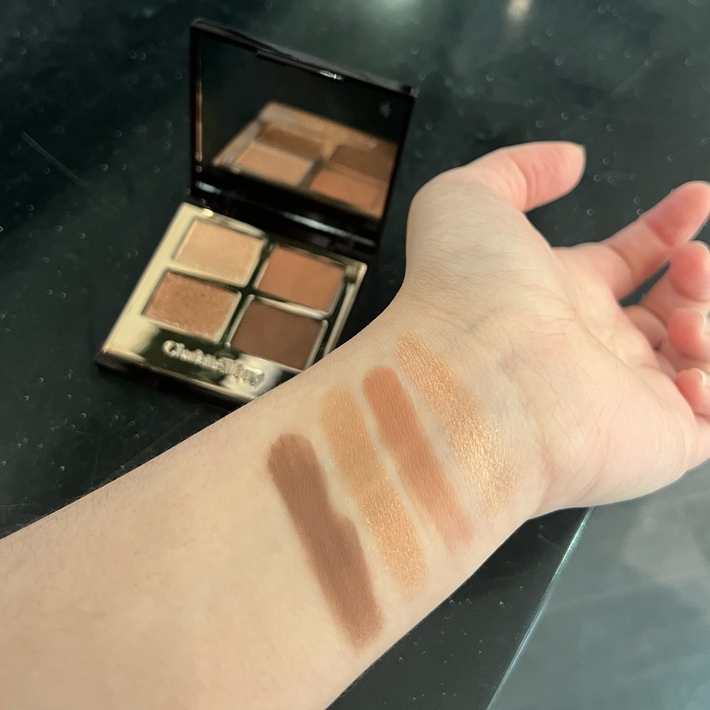 Charlotte Tilbury Luxury Eyeshadow Palette Pillow Talk Dreams - Picture 4 of 5
